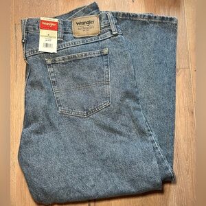 NWT Men’s Wrangler Jeans